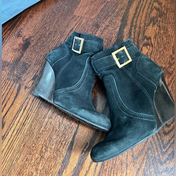 Tory Burch  Black Suede Booties - sz 7.5 - Picture 5 of 14